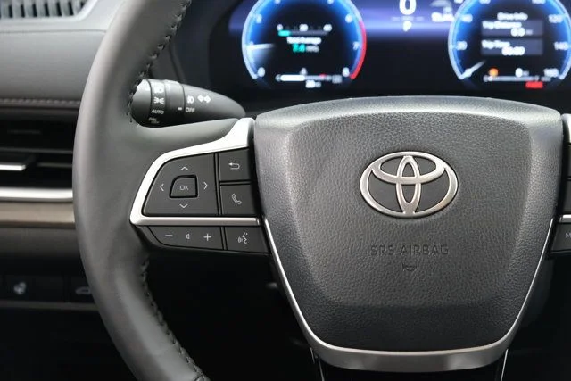 Certified Used 2026  Toyota Limited image 12