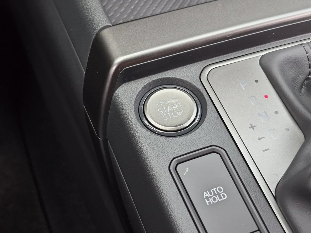 New 2027 Pale Gray Kia X-Line S image 17