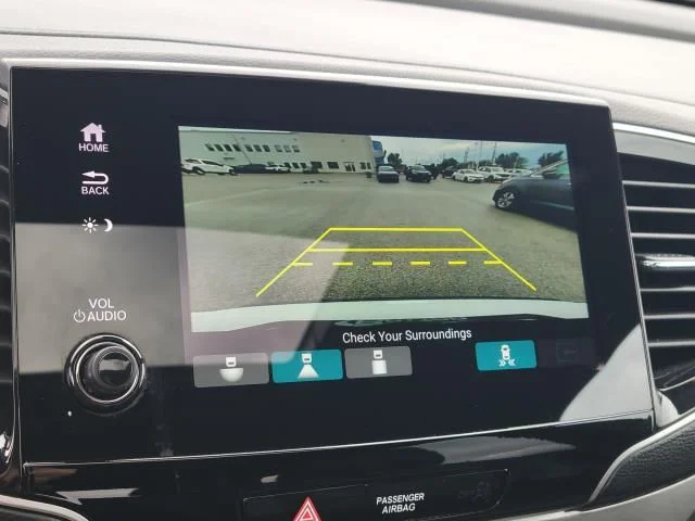 Used 2023  Honda EX-L image 29