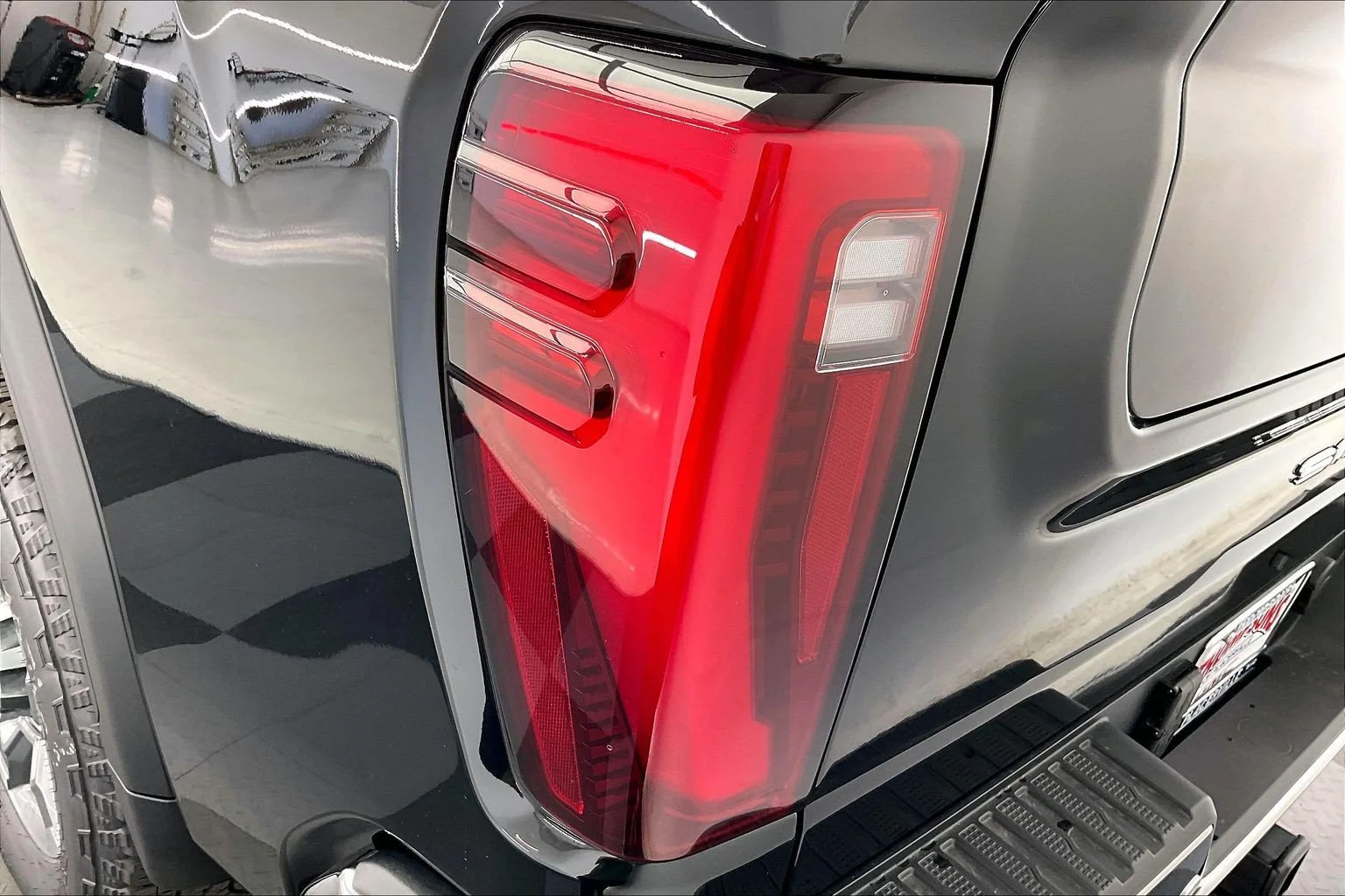 New 2026 Onyx Black GMC SLT image 16