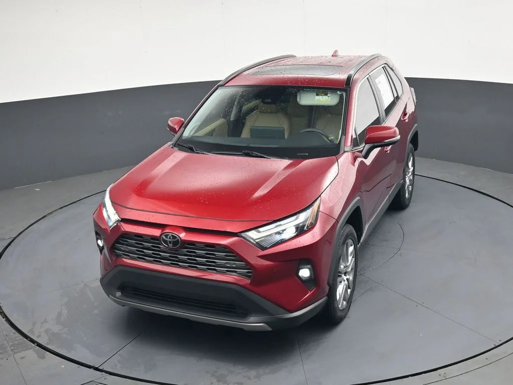 Used 2023 Red Toyota Limited image 35