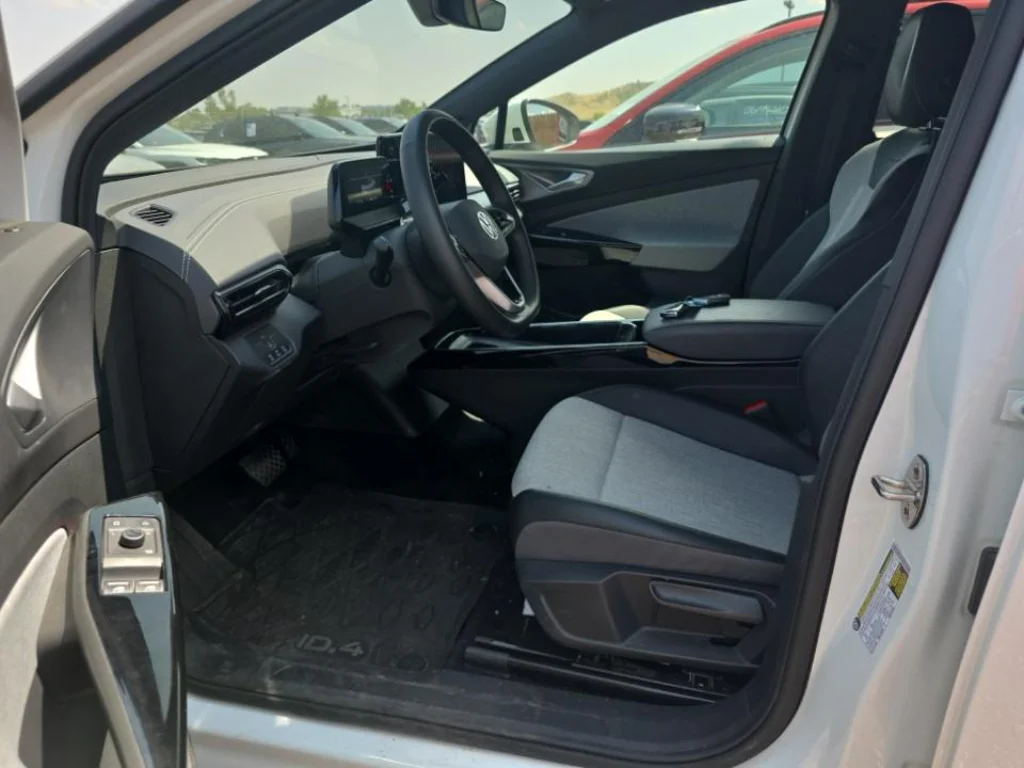 Used 2023 Volkswagen ID.4 PRO with VIN 1V2DNPE87PC056275 for sale in Santa Fe, NM