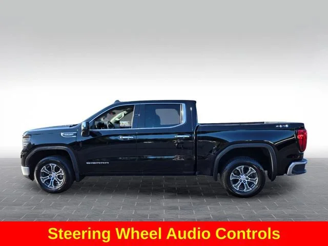 Used 2025 Onyx Black GMC SLT image 5
