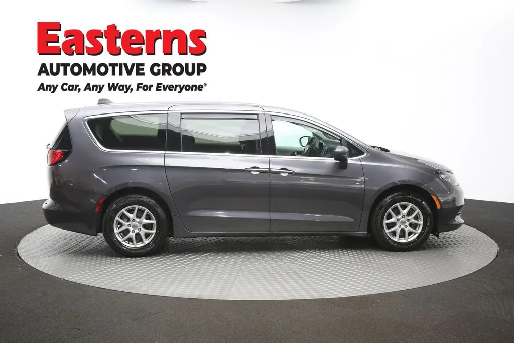 Used 2022 Gray Chrysler LX image 44