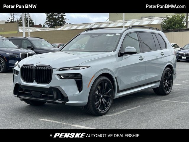 2027 BMW X7