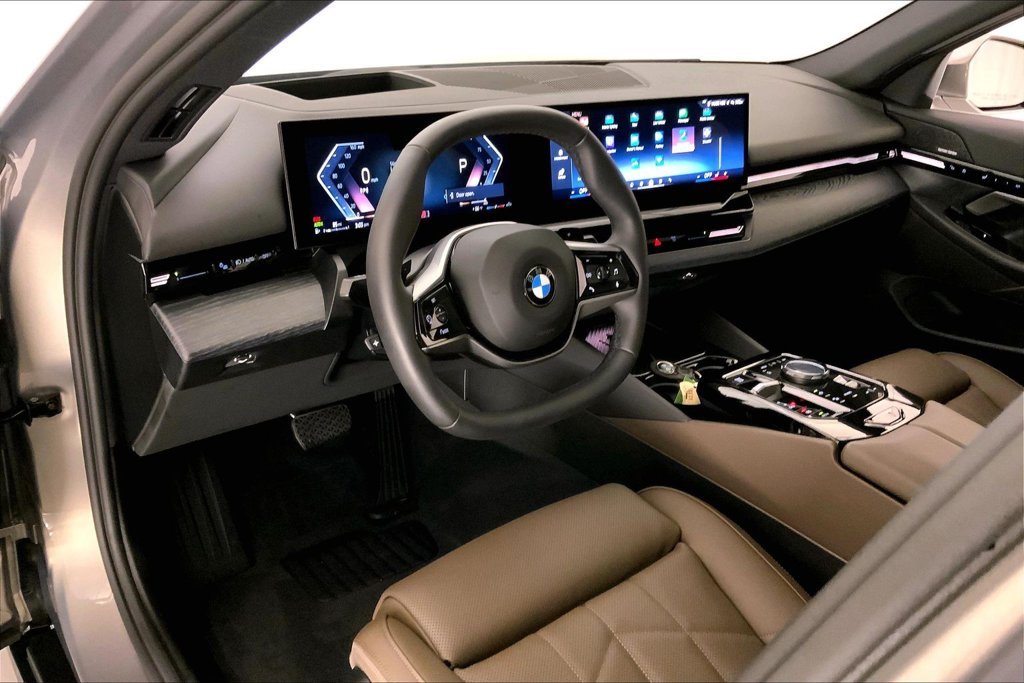2026 BMW 5 Series 530i - Photo 21