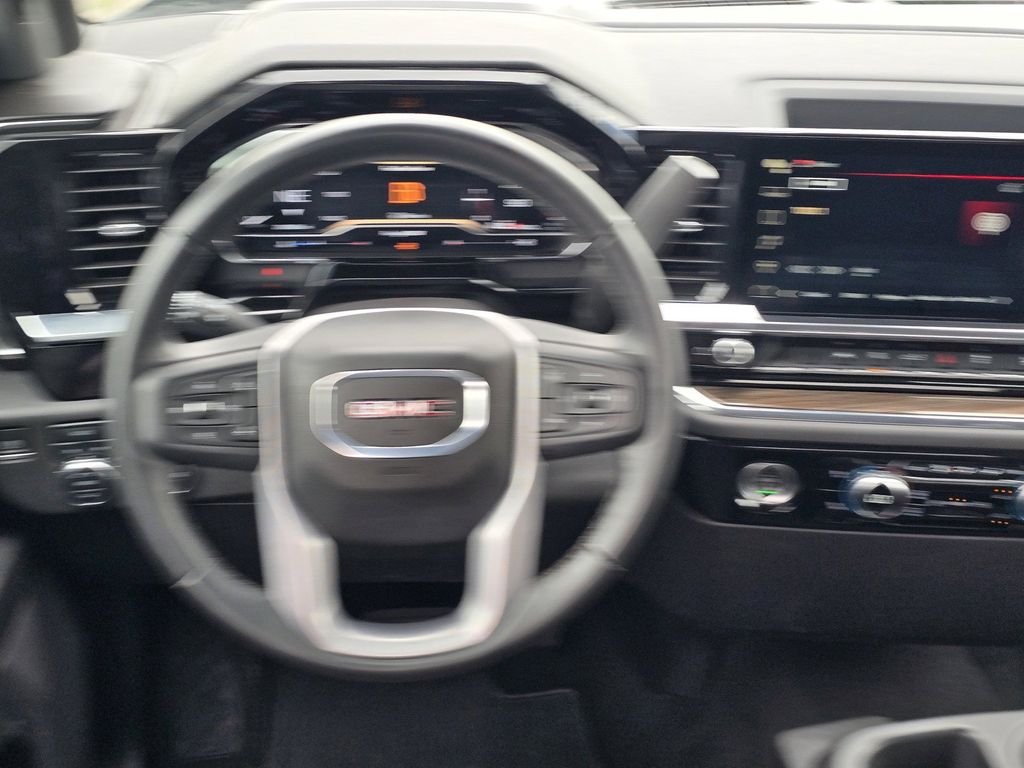 Used 2024 Silver GMC Elevation image 15