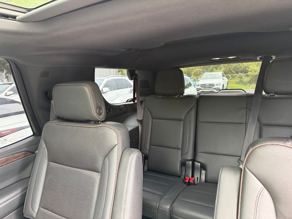 Used 2021 Black Chevrolet High Country image 12
