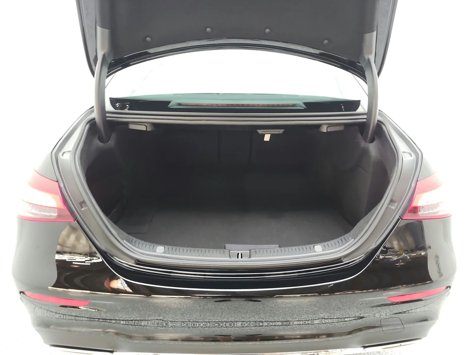 Used 2023 Black Mercedes-Benz E 350 RWD Sedan image 18