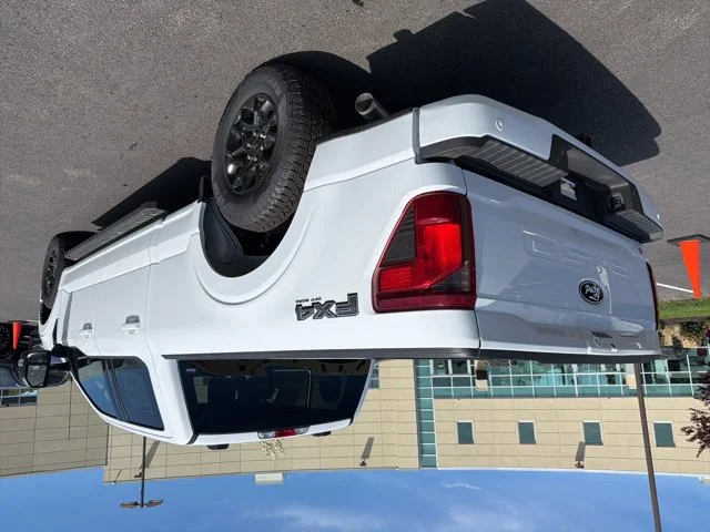 New 2026 Oxford White Ford XLT image 4