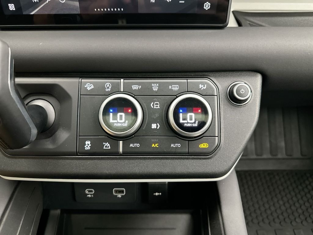 Used 2024 Eiger Gray Metallic Land Rover S image 25
