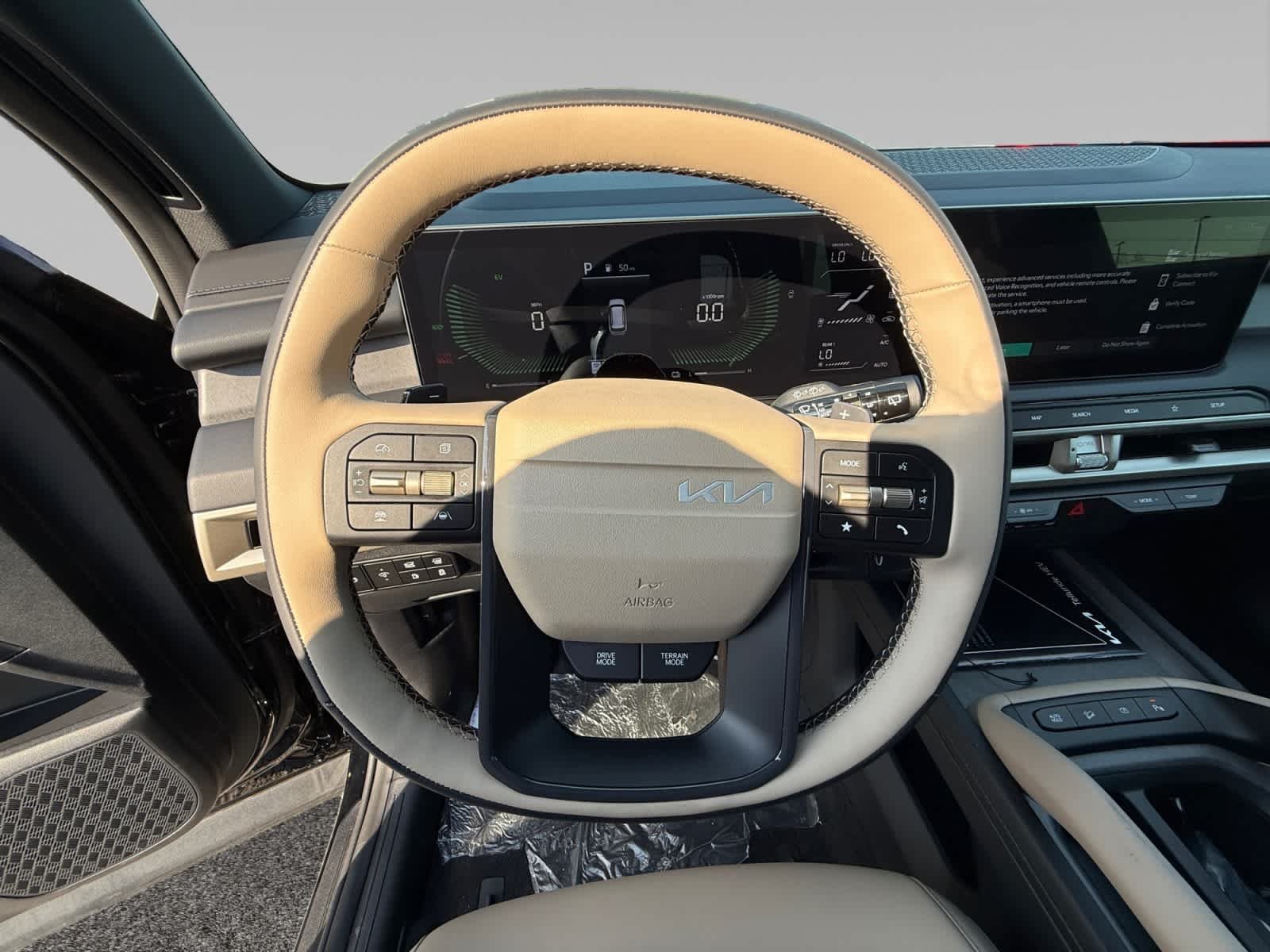 New 2027 Ebony Black Kia EX image 13