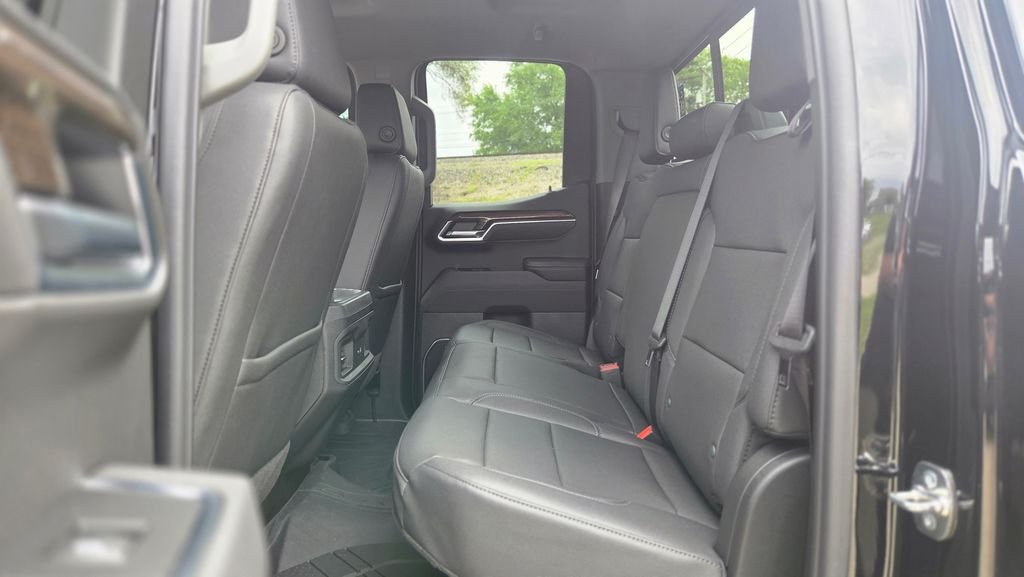 Used 2026 Black Chevrolet RST image 25