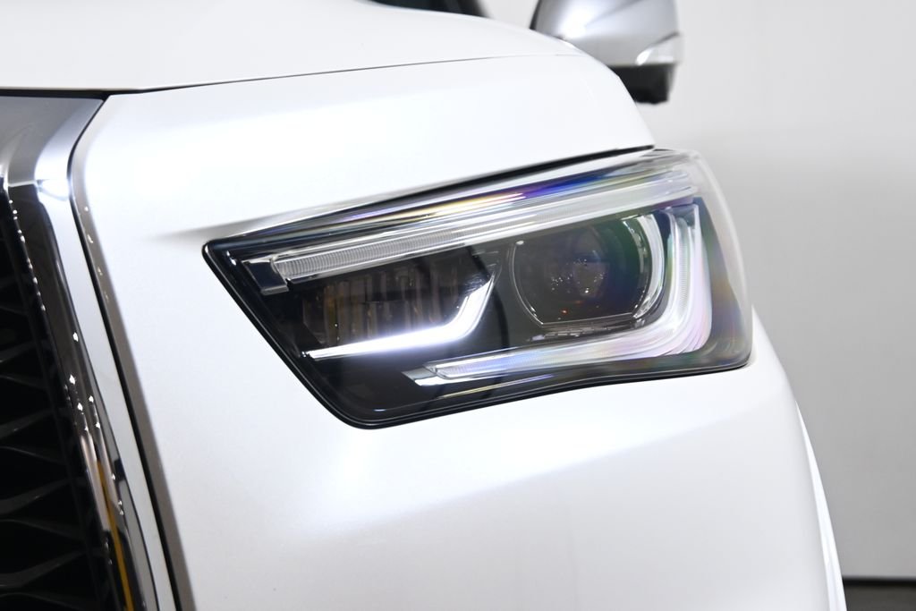 Certified Used 2023 White INFINITI Sensory image 11