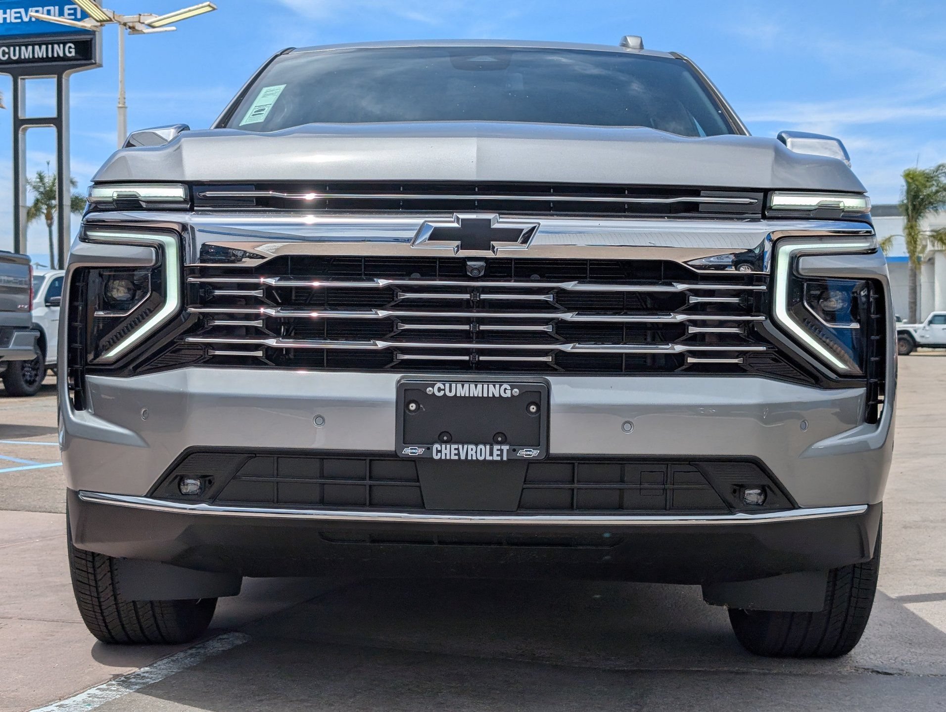 2026 Chevrolet Suburban Premier - Photo 5