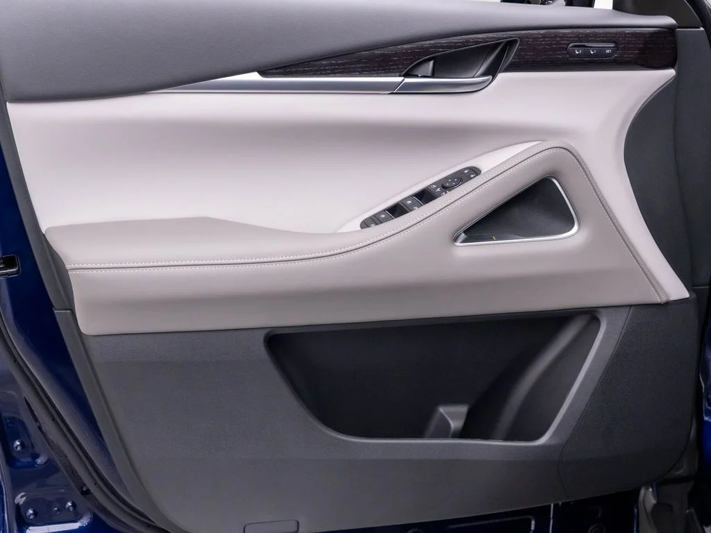New 2027 GRAND BLUE INFINITI Autograph AWD image 12