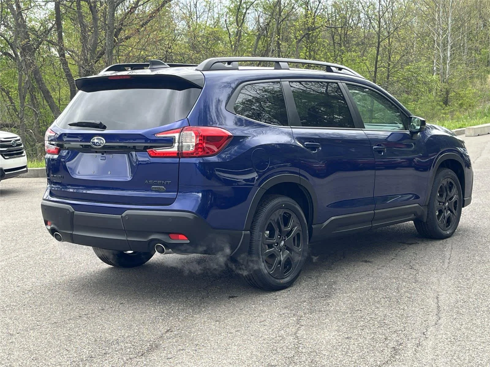 New 2026 SAPPHIRE BLUE PEARL Subaru Onyx Edition Touring 7-Passenger image 5