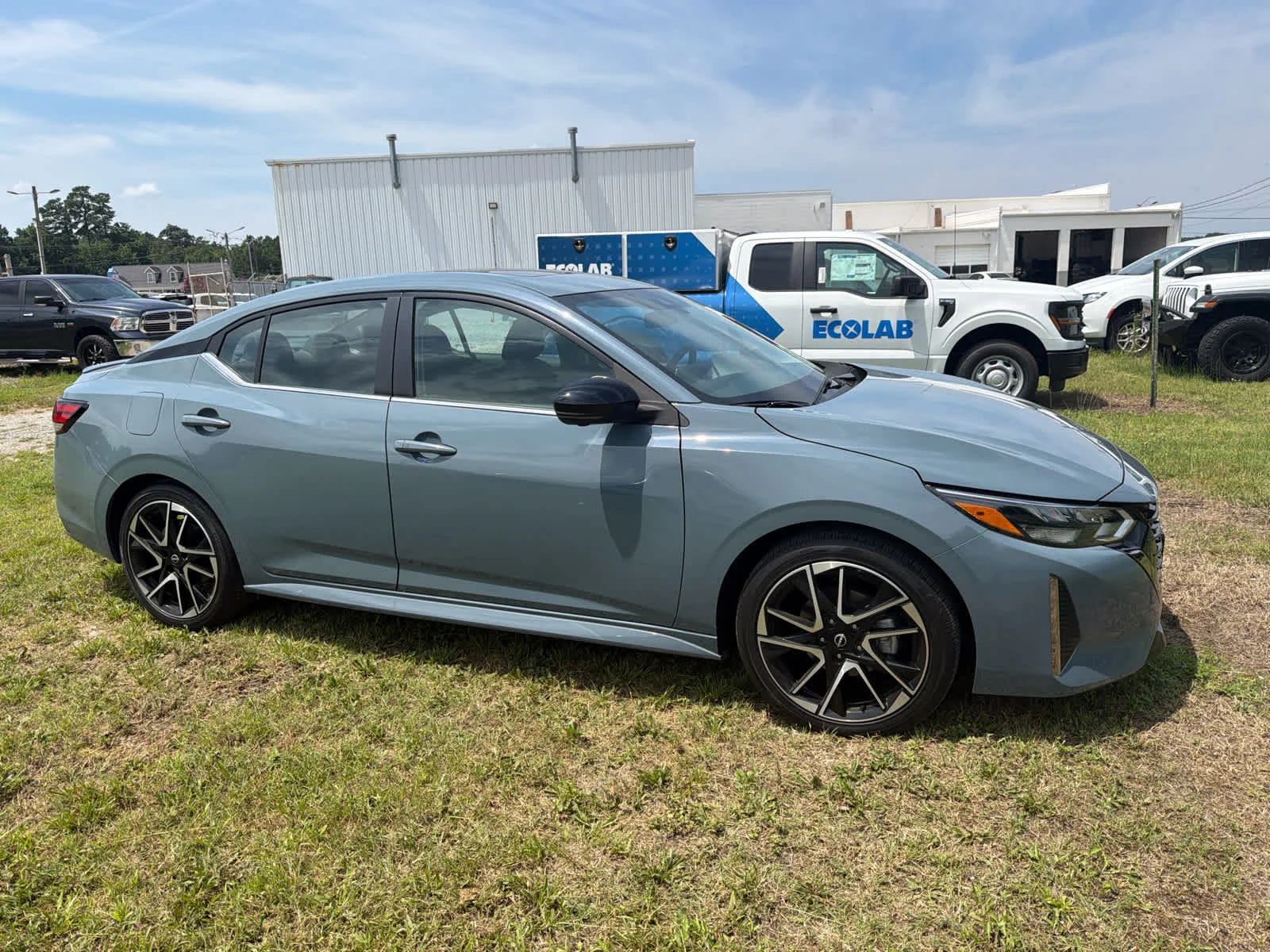Certified Used 2024 Atlantic Gray Metallic Nissan SR image 6