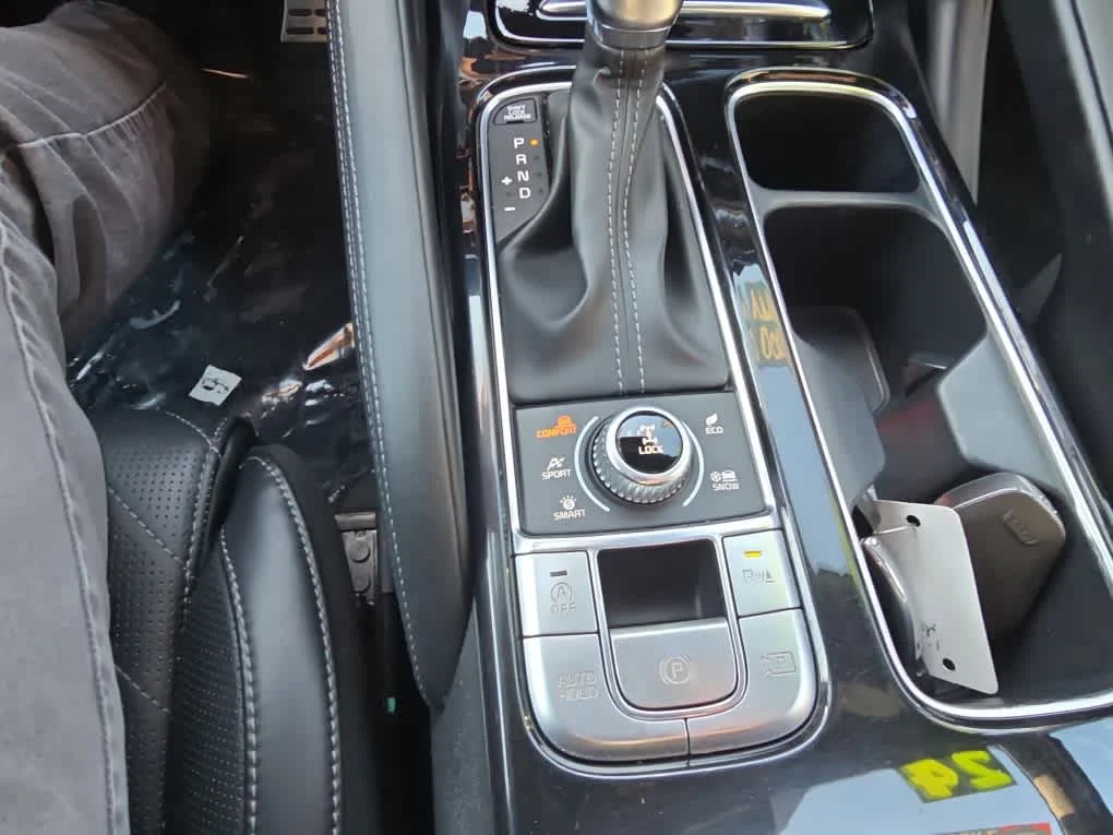 Used 2024 Ebony Black Kia SX Prestige X-Line image 31
