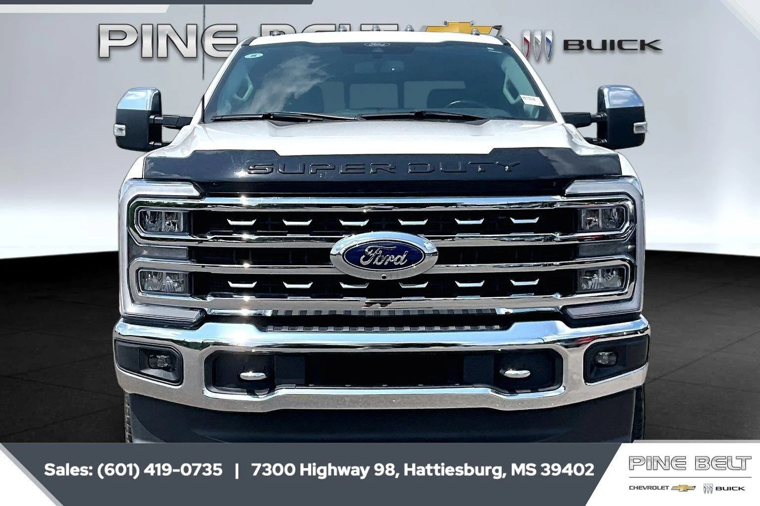 Used 2024 White Ford LARIAT image 3