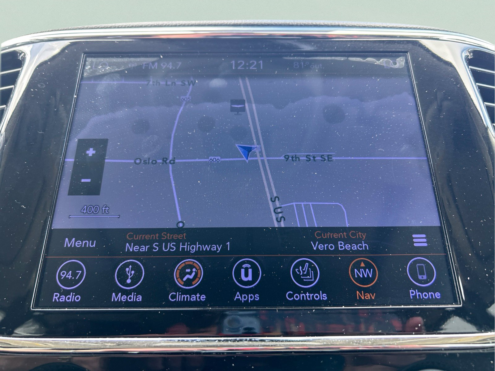 Used 2019 Black Jeep Summit image 17