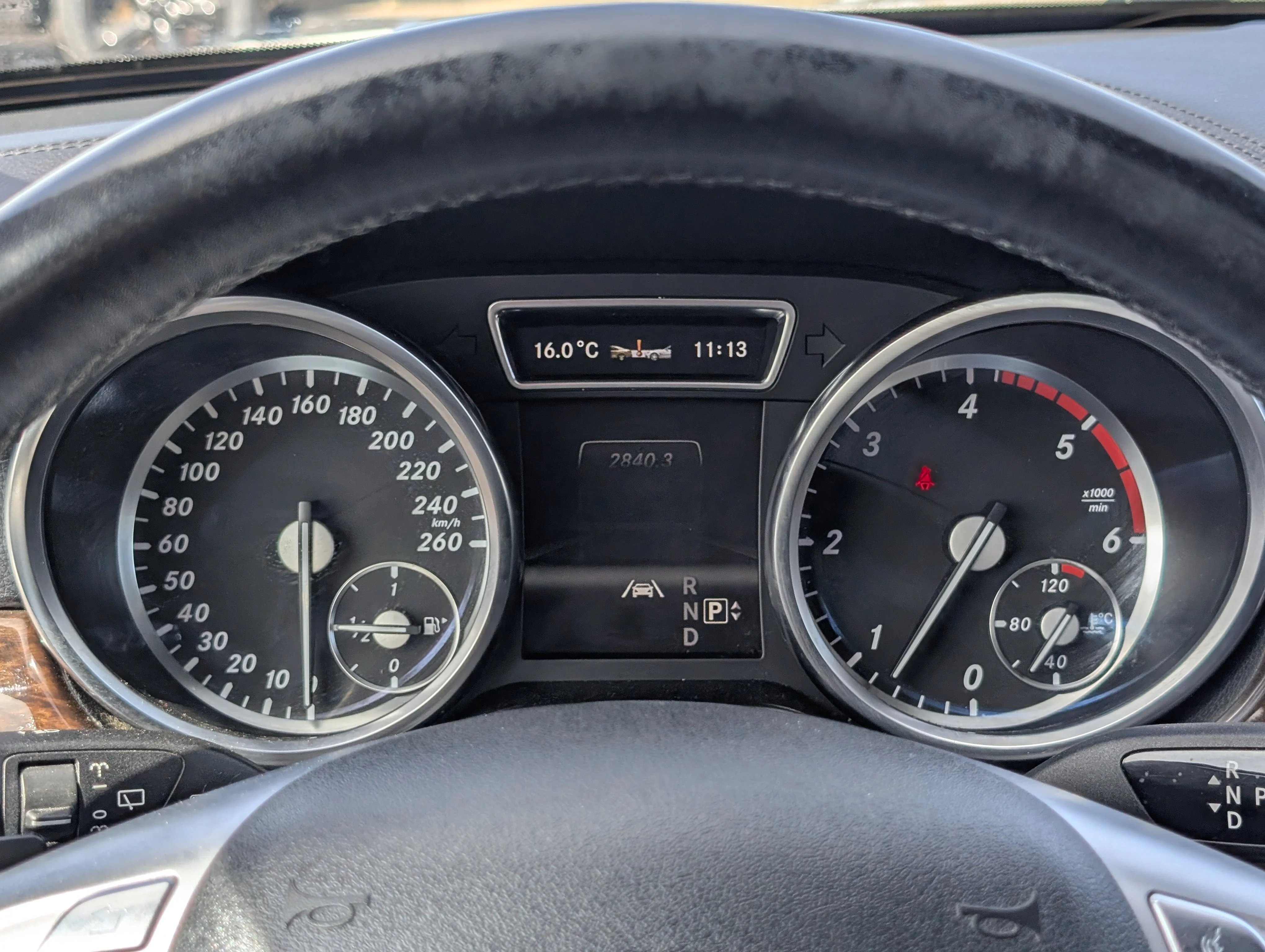 Used 2013 White Mercedes-Benz GL 350 BlueTEC image 29