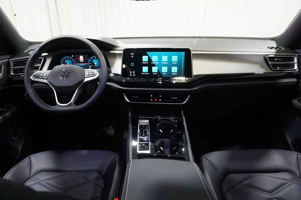 New 2026  Volkswagen 2.0T SE w/Technology image 13