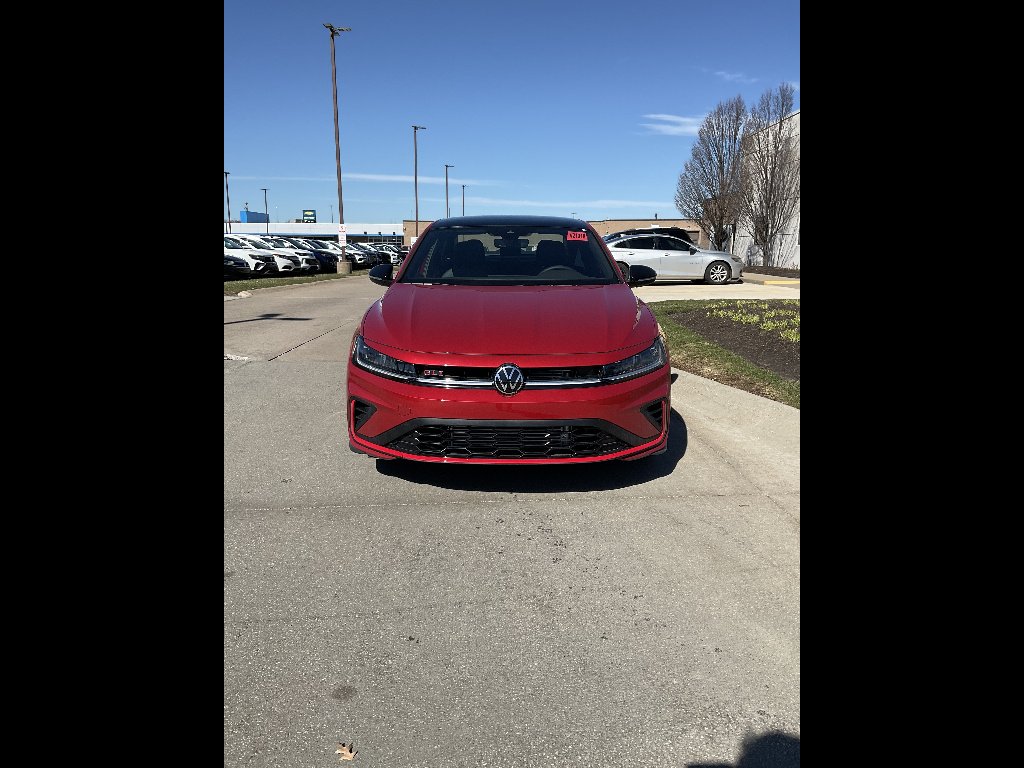 New 2026 Kings Red Metallic w/ Deep Black Roof Volkswagen Autobahn image 2