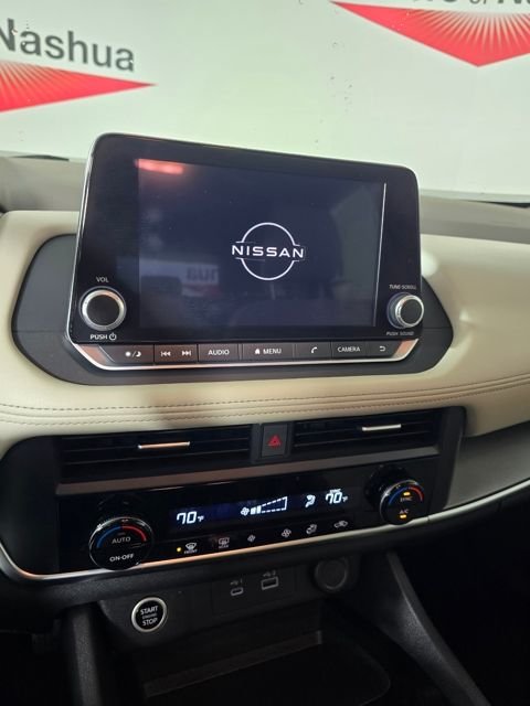 Used 2023 Pearl White Nissan SV image 23