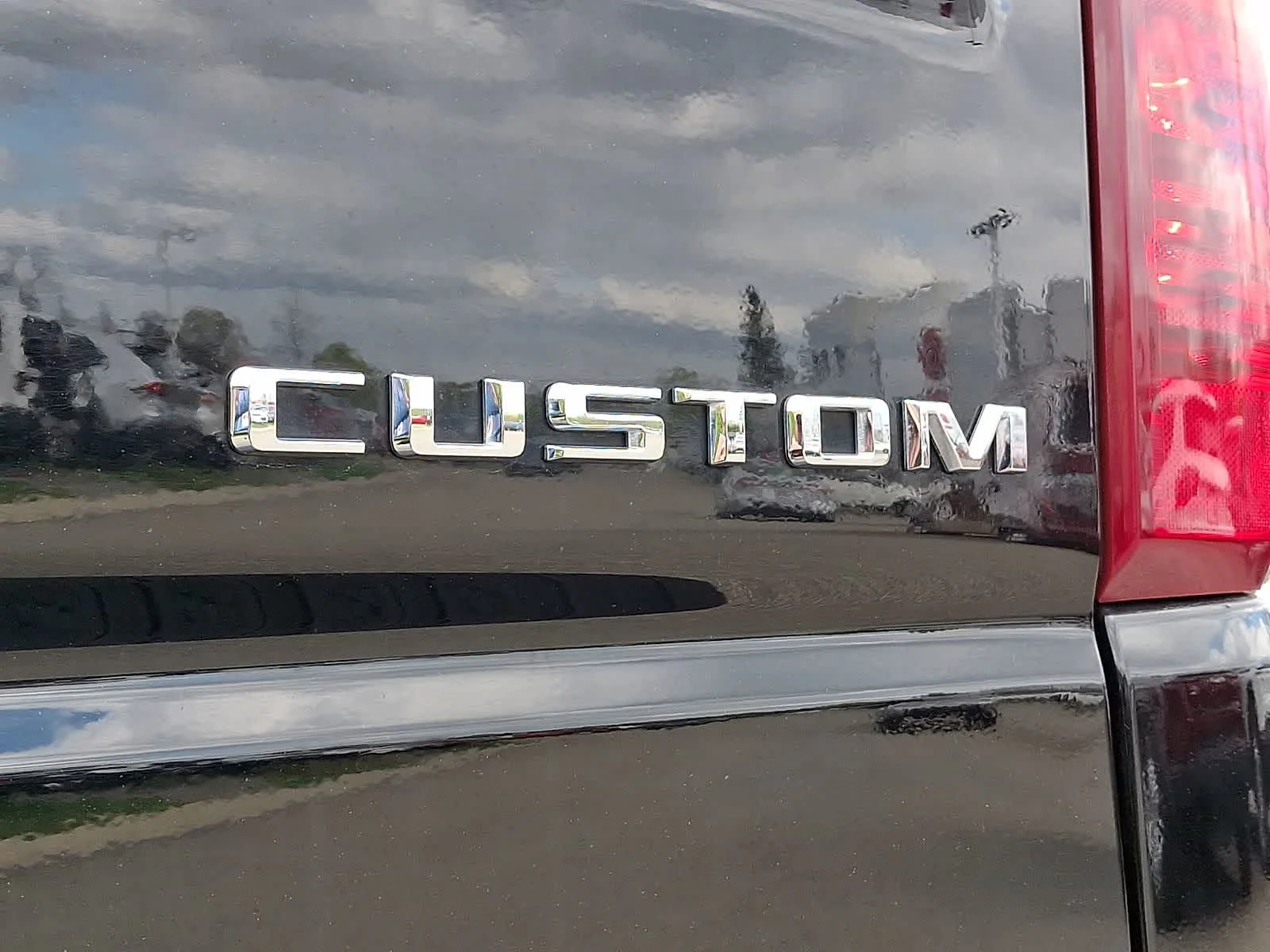 Used 2023 Black Chevrolet Custom image 30