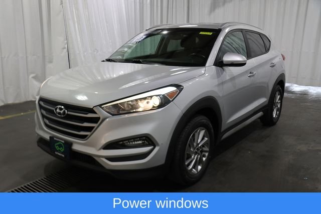 Used 2018 Silver Hyundai SEL Plus image 7