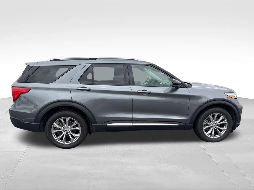 Used 2022 Carbonized Gray Metallic Ford Limited image 7