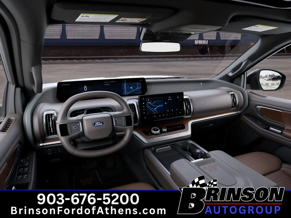 New 2027 Star White Metallic Tri-Coat Ford King Ranch® image 9