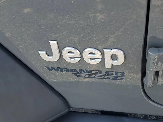 Used 2021 Sting-gray Clearcoat Jeep Sport S image 25