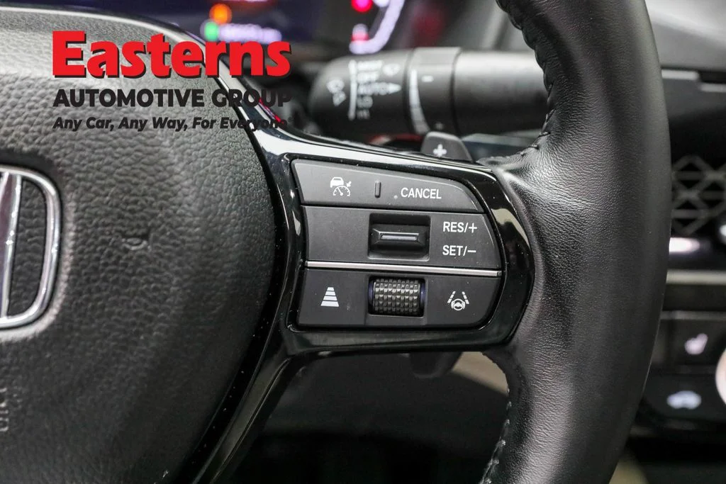 Used 2024 White Honda Touring image 16
