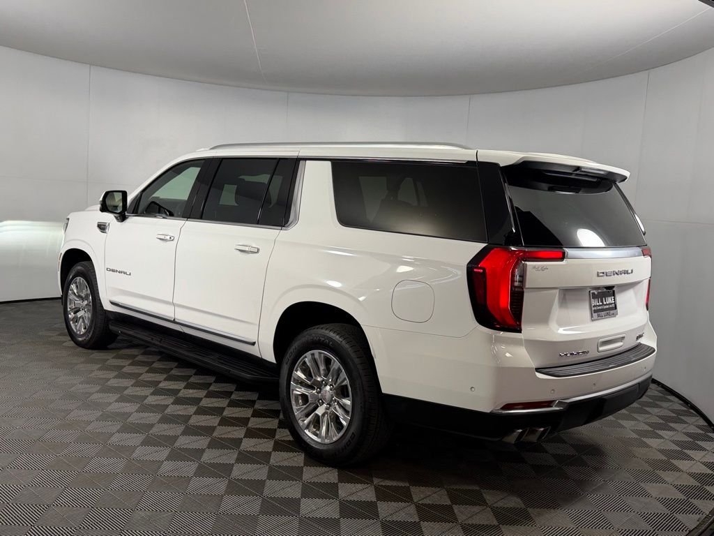 Used 2025 White GMC Denali image 8