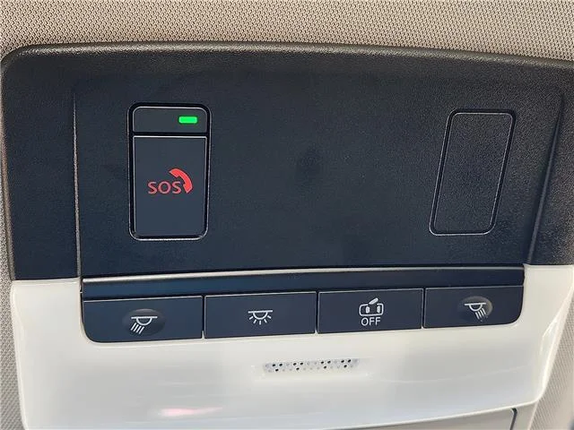 Used 2025 Red Nissan SV image 17
