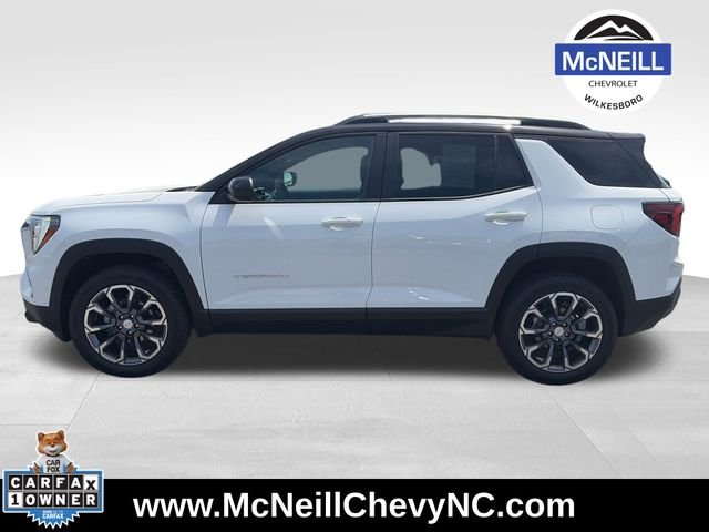 Used 2025 White GMC Elevation image 5