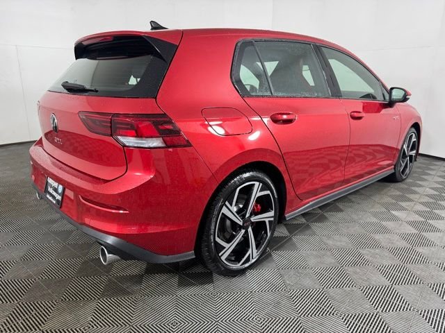 New 2026 Kings Red Metallic Volkswagen 2.0T SE image 3