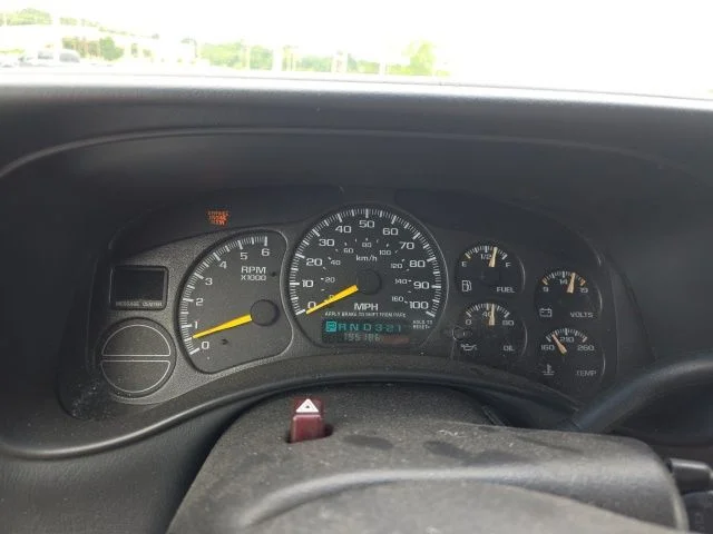 Used 2001 Black GMC SLE image 14