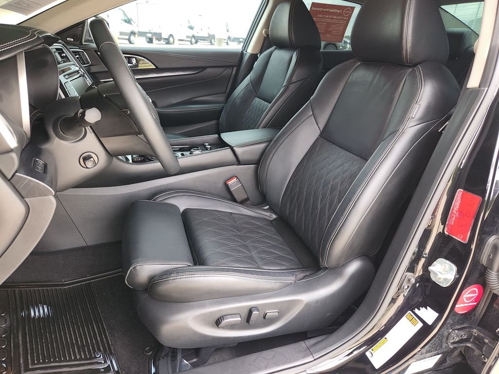 Certified Used 2023 Black Nissan Platinum image 12
