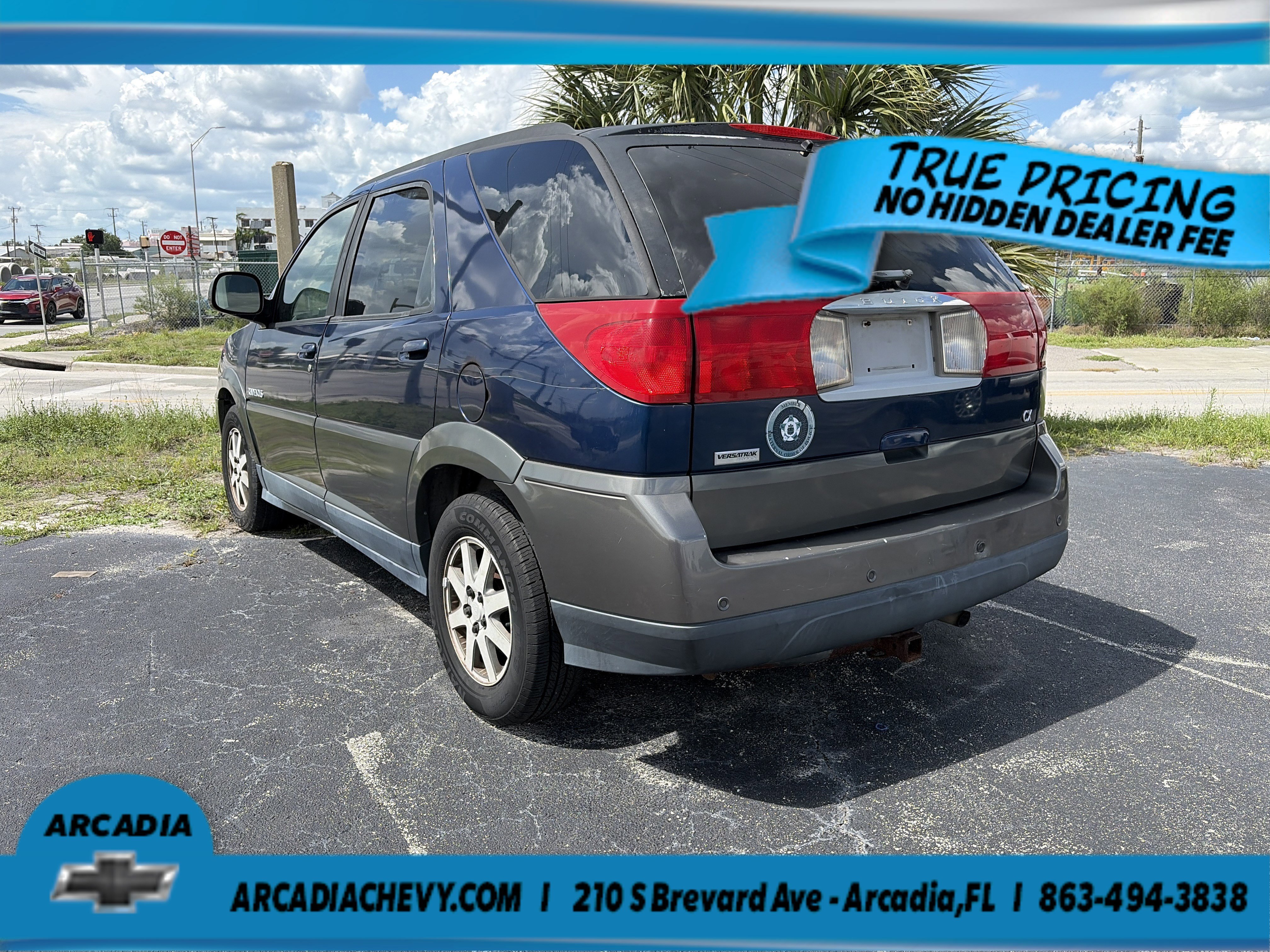 Used 2002 Indigo Blue Metallic Buick CX image 2