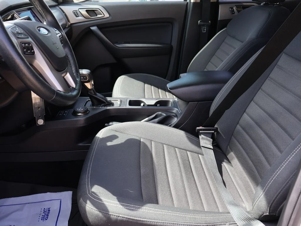 Used 2023 Silver Ford XLT image 40