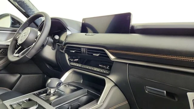 New 2026 Rhodium White Premium Mazda 3.3 Turbo S Premium AWD image 35