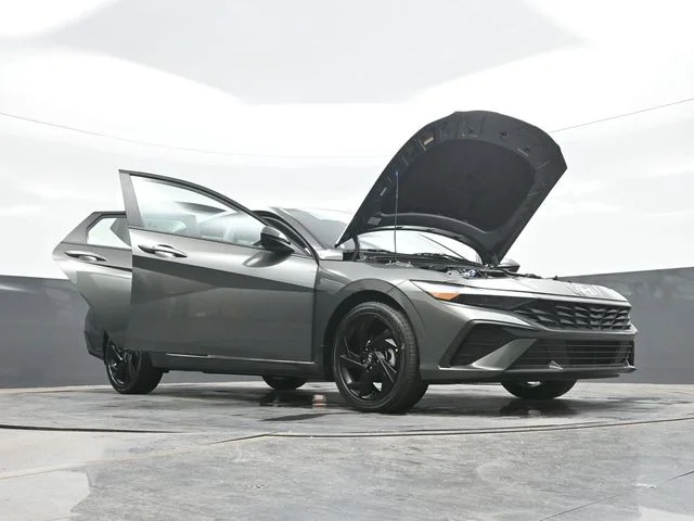 New 2026 Gray Hyundai SEL Sport image 32