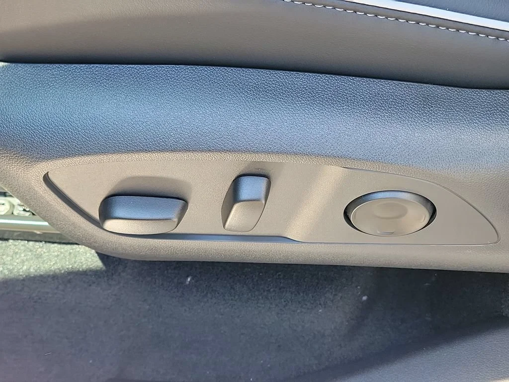 2026 Buick Enclave Preferred - Photo 6