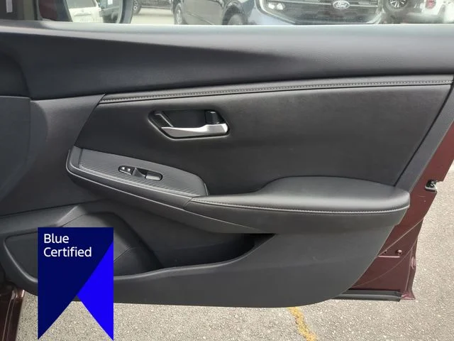 Used 2025 Red Nissan SV image 32