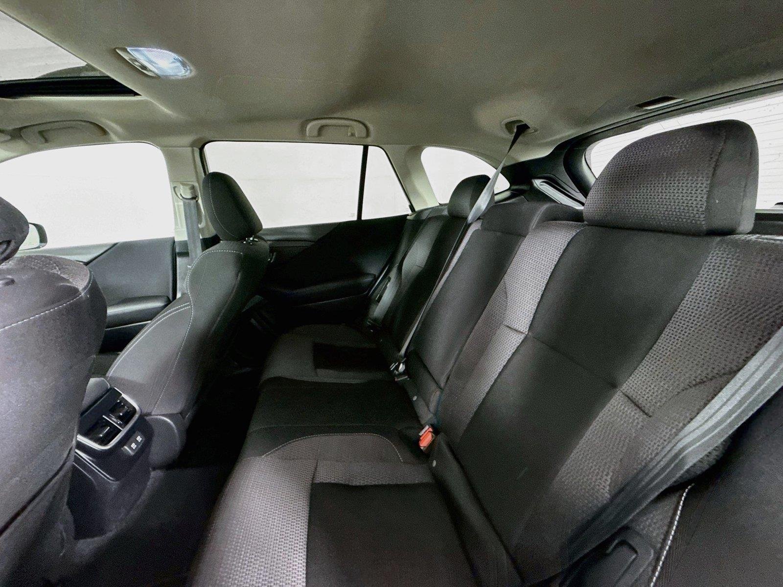Used 2022 Crystal White Pearl Subaru Premium image 30