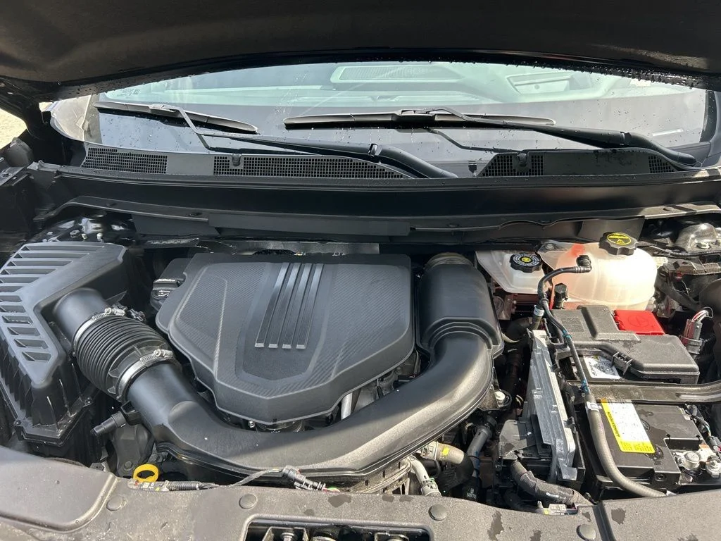 Used 2024 Black GMC AT4 image 27
