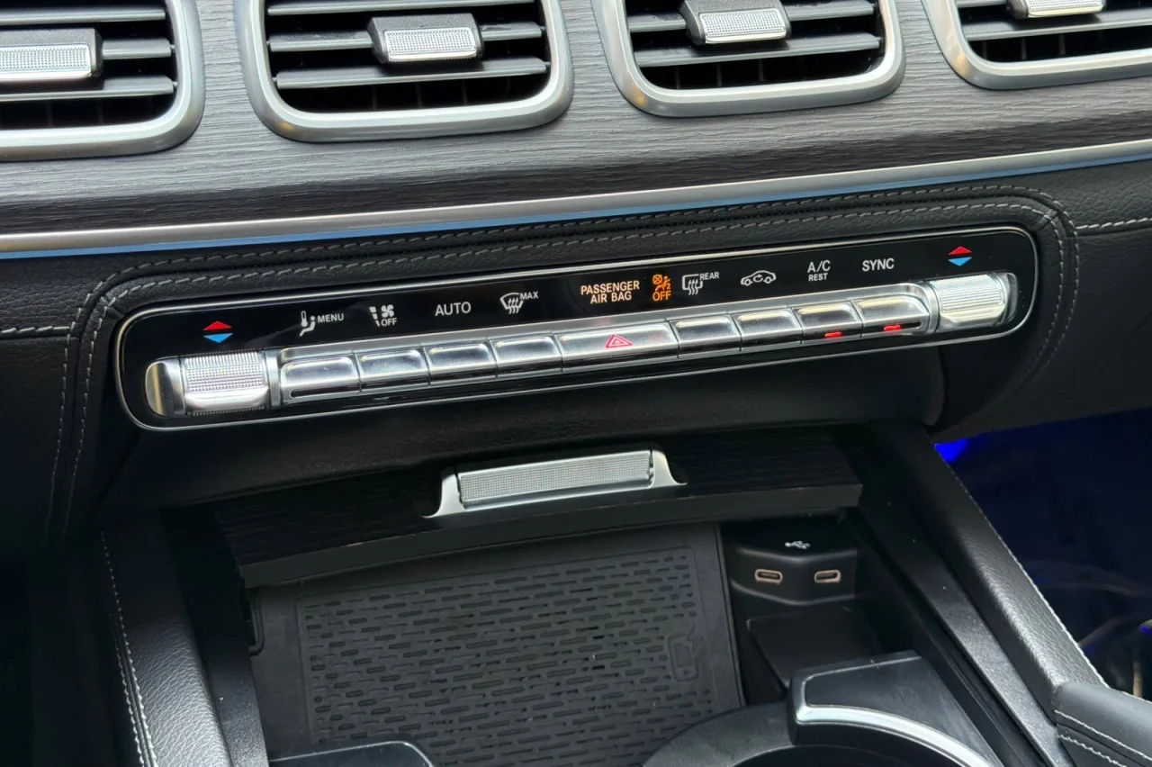 Used 2024 Black Mercedes-Benz AMG® GLE 53 image 20